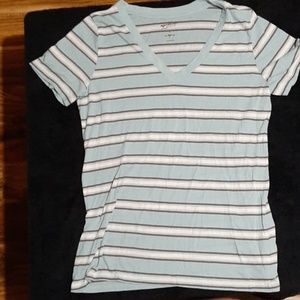 V neck tshirt
